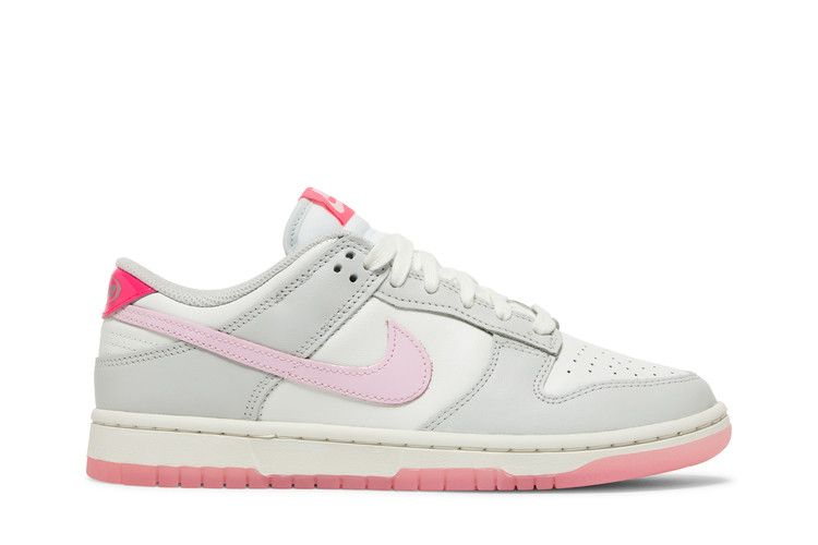Nike Wmns Dunk Low '520 Pack - Pink Foam'