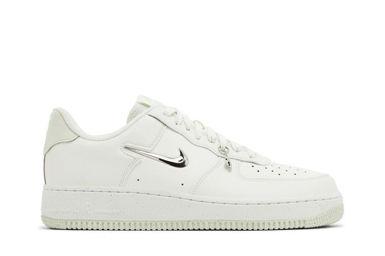 Nike Wmns Air Force 1 '07 SE Next Nature 'Sail Vapor Green'