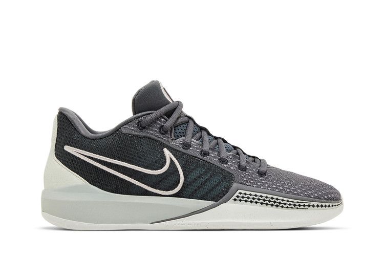Nike Wmns Sabrina 1 'Beyond the Game'