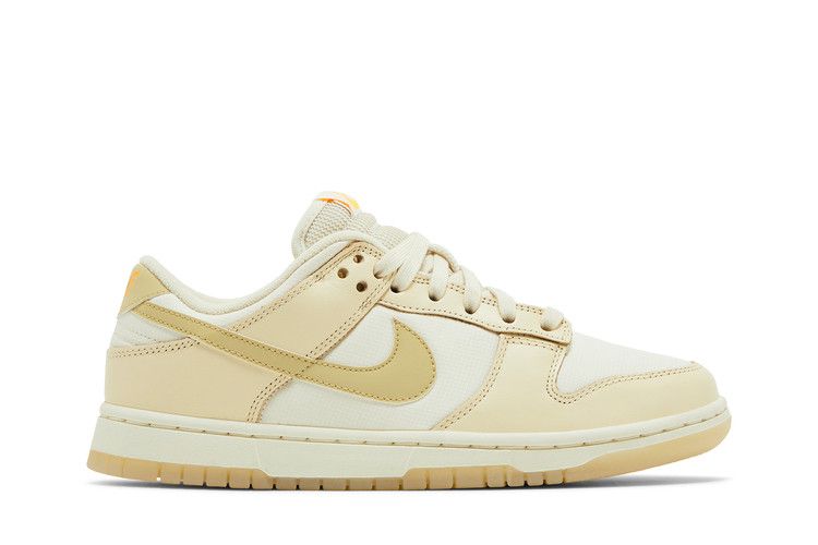 Nike Wmns Dunk Low 'Muslin Team Gold'