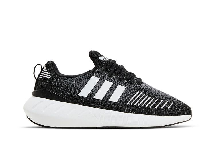 adidas Wmns Swift Run 22 'Black White'
