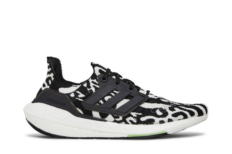 adidas UltraBoost 22 'Zebra'