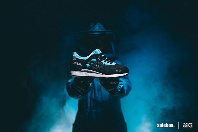 Solebox x ASICS Gel Lyte 3 'Blue Carpenter Bee'
