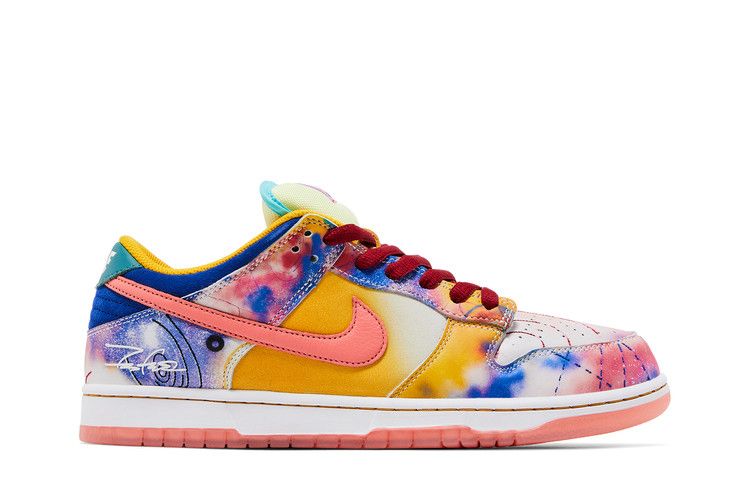 Futura Laboratories x Nike Dunk Low SB 'Sunblush' Friends & Family