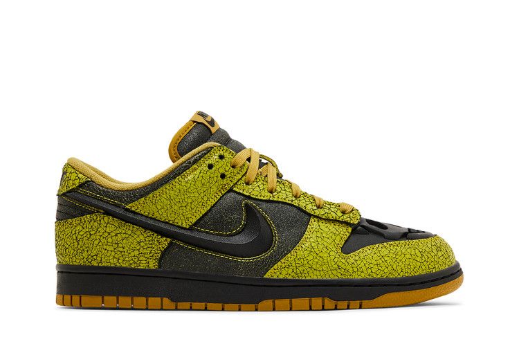 Nike Dunk Low 'Halloween Skull'
