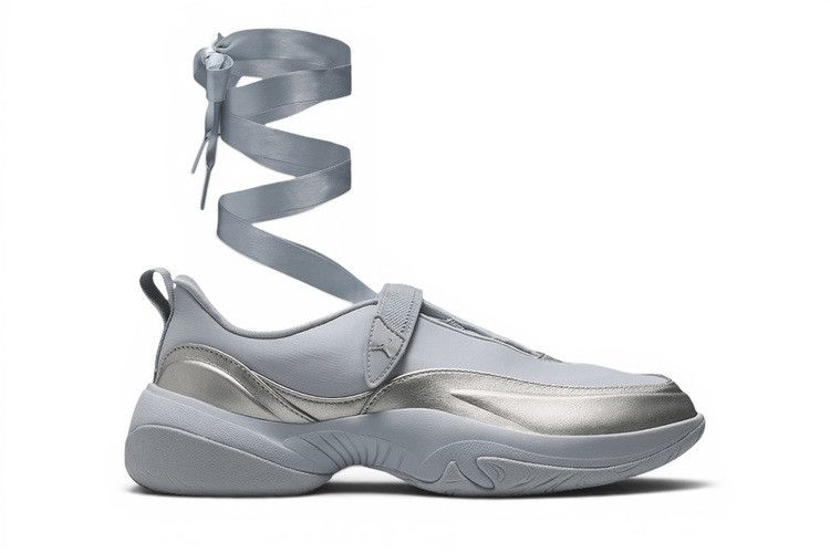 Wmns Air Jordan Pointe 'Metallic Silver'