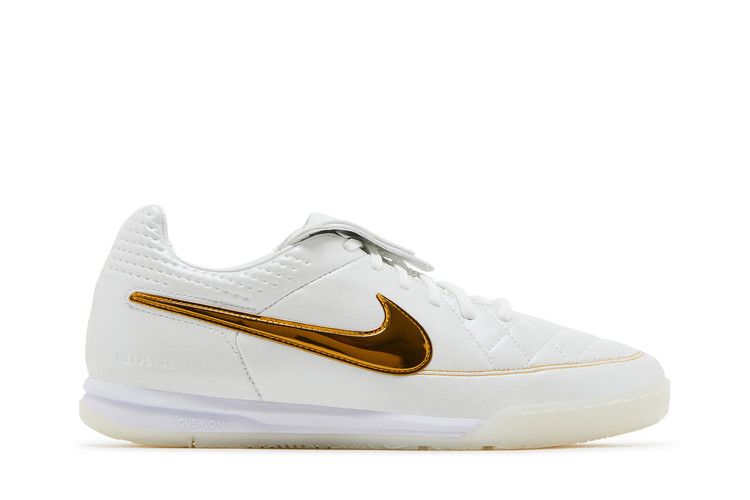 Ronaldinho x Nike Tiempo Legend 'Touch of Gold'