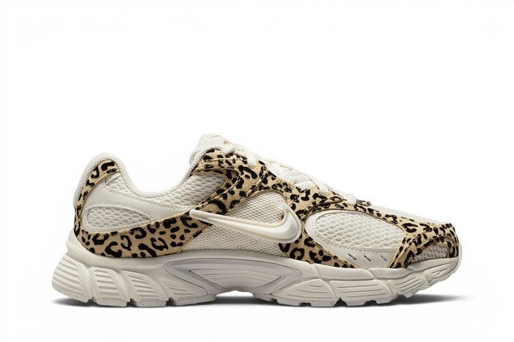 Nike Wmns V5 RNR 'Sail Hemp'