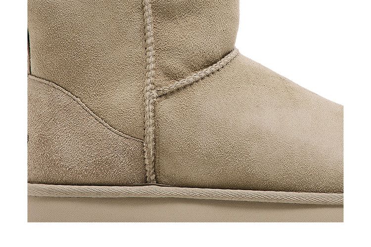UGG Wmns Classic Mini II Boot 'Mustard Seed'