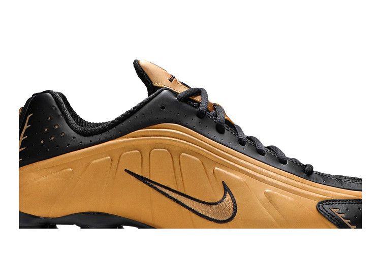 Nike Shox R4 'Metallic Gold'