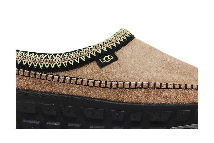 UGG Venture Daze 'Sand Black'