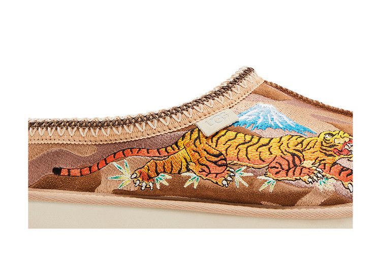 Palace x UGG Tasman Slipper 'Chestnut Camo'
