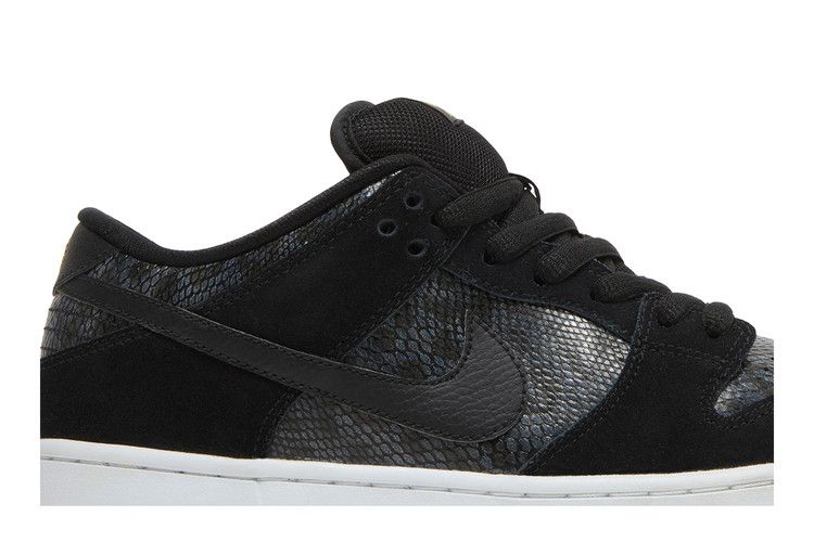Nike Dunk Low Premium SB 'Snakeskin'