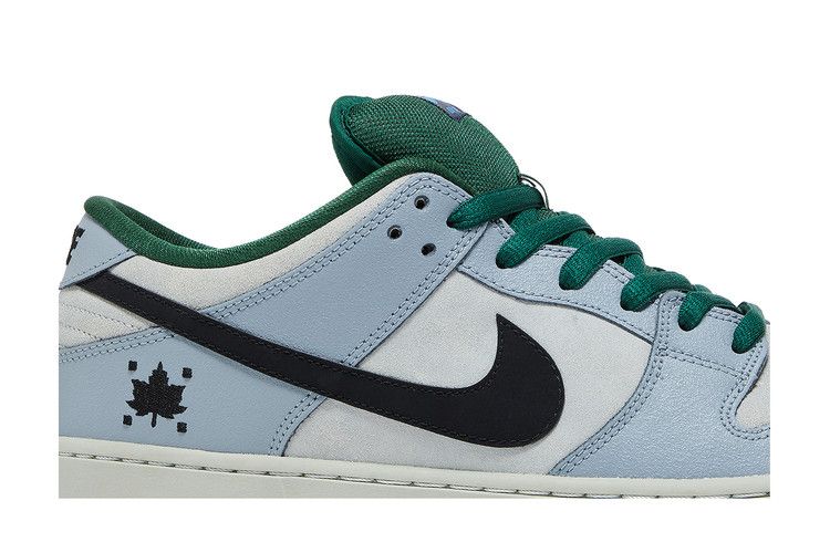 Nike Dunk Low Premium SB 'Maple Leaf'