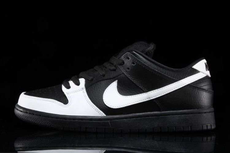 Nike SB Dunk Low 'Yin Yang'