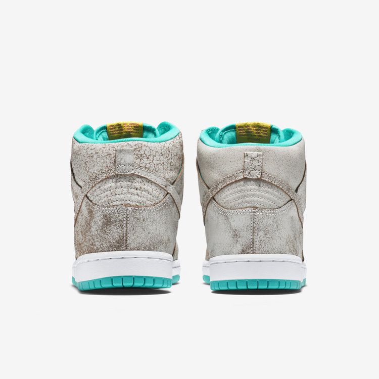 Nike Dunk High Premium SB 'Flamingo'