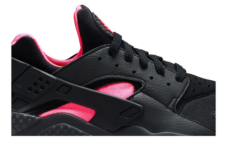 Nike Air Huarache 'Coral Black'