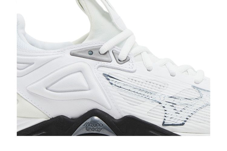 Mizuno Wmns Wave Momentum 3 'White Black'