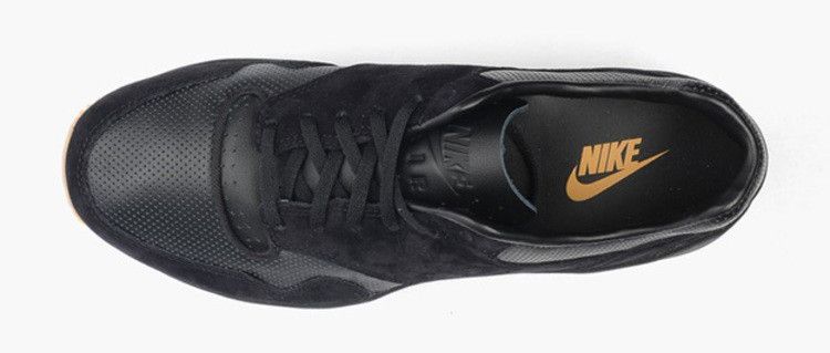 Nike Safari Deconstruct
