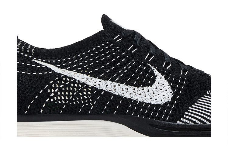 Nike Flyknit Racer 'Black White'