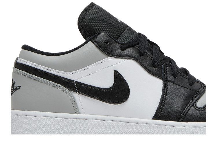 Air Jordan 1 Low GS 'Light Smoke Grey'