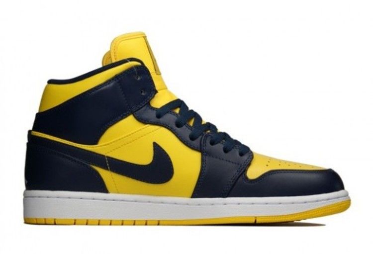 Air Jordan 1 Mid 'Michigan'
