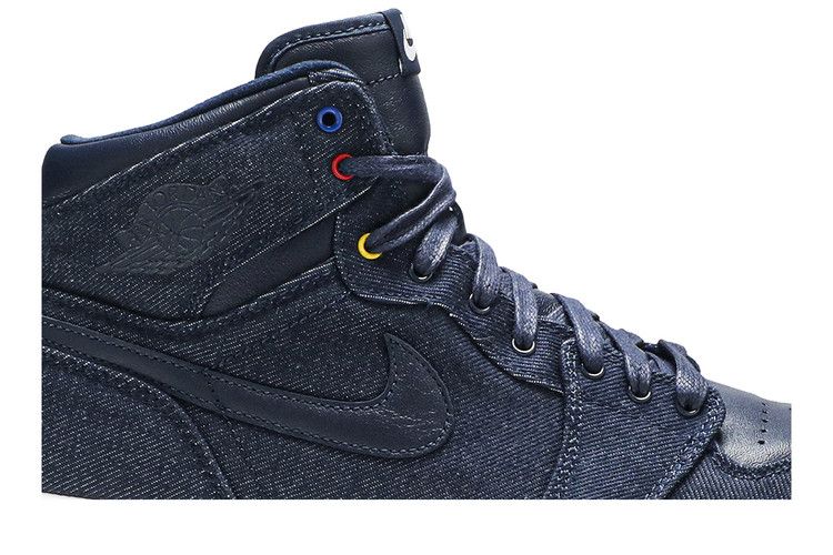 Air Jordan 1 Retro High 'Family Forever'