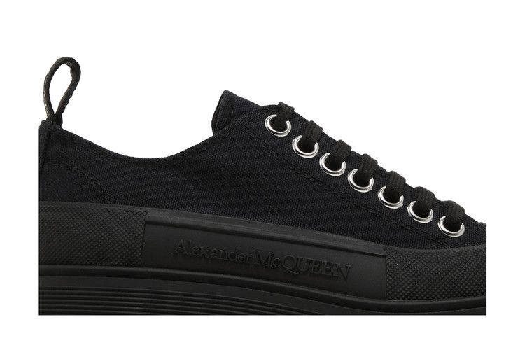 Alexander McQueen Wmns Tread Slick Lace Up 'Triple Black'