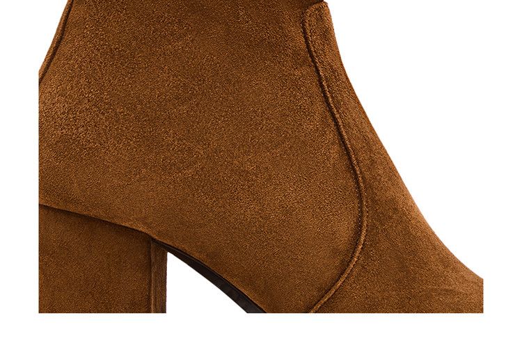 Saint Laurent Wmns Betty Booties 'Land'