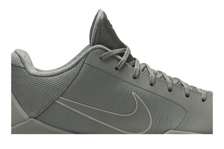 Nike Zoom Kobe 5 'Fade To Black'