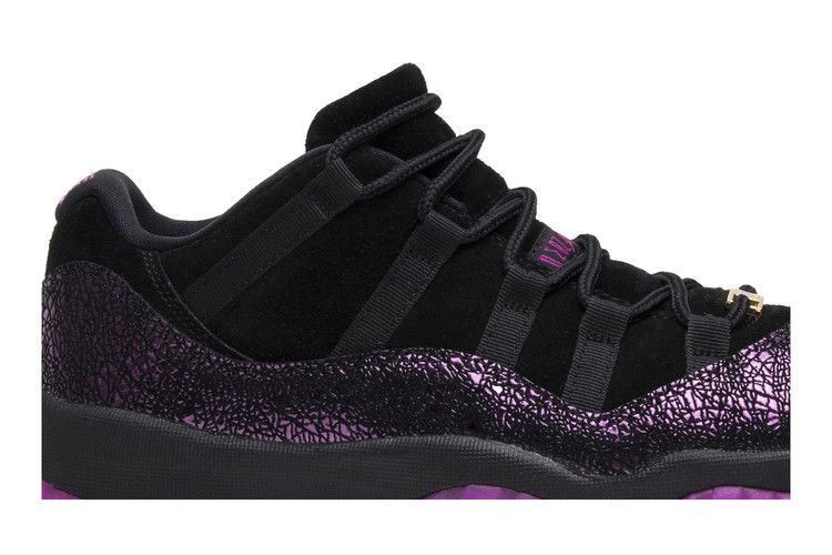 Wmns Air Jordan 11 Low 'Rook to Queen'
