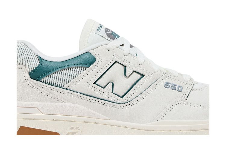 New Balance Wmns 550 'Sea Salt New Spruce'