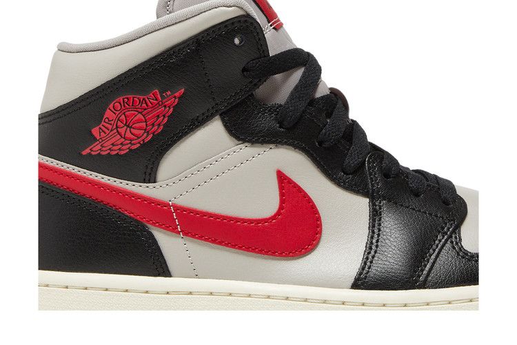 Wmns Air Jordan 1 Mid 'Black College Grey'