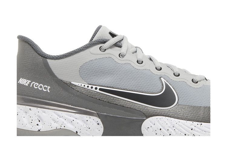 Nike Alpha Huarache Elite 3 Low 'Light Smoke Grey'