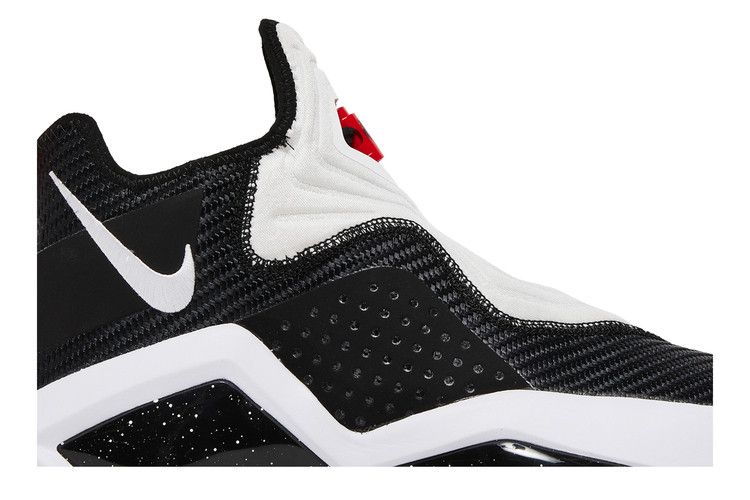 Nike LeBron Soldier 14 'Black White'