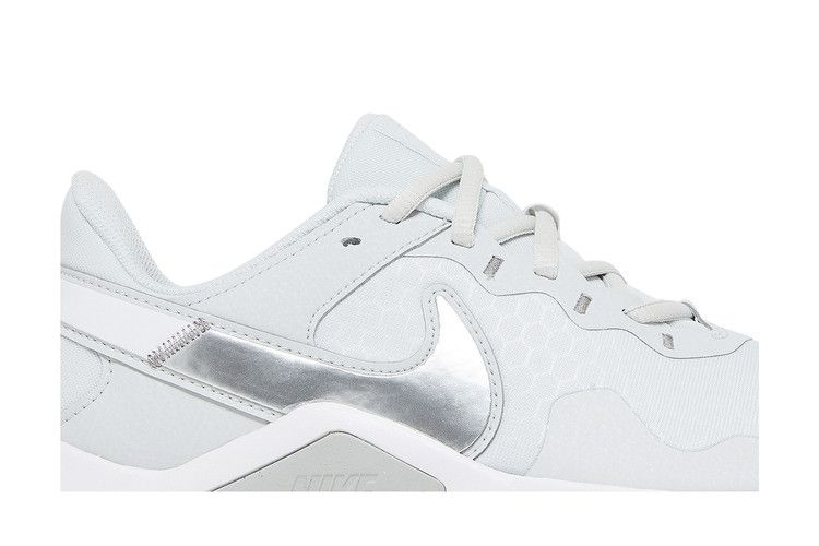 Nike Wmns Legend Essential 2 'Photon Dust Metallic Silver'