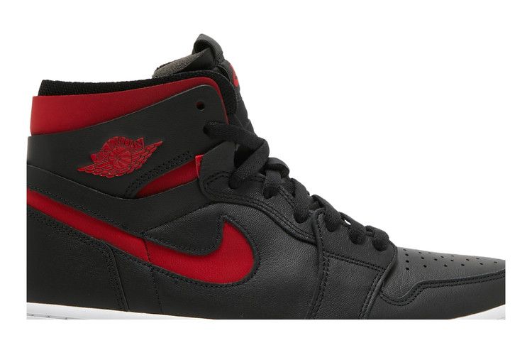 Wmns Air Jordan 1 High Zoom Comfort 'Black University Red'
