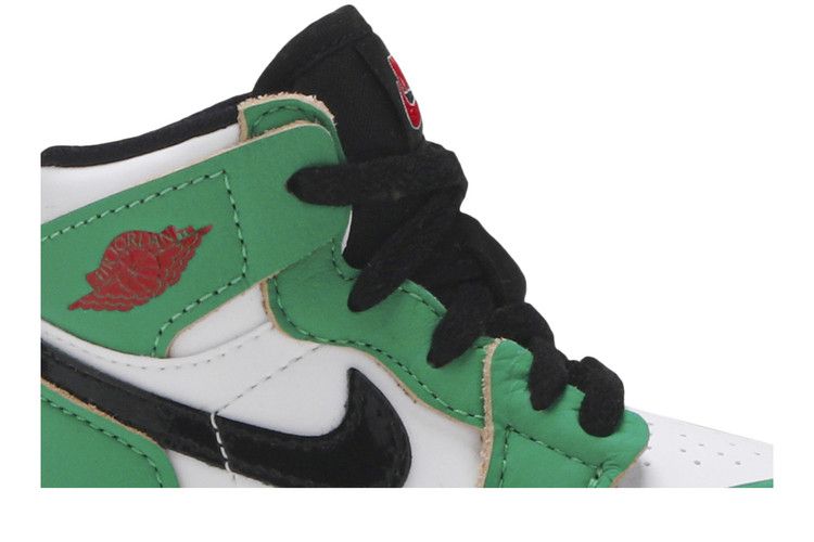 Air Jordan 1 Retro High OG TD 'Lucky Green'