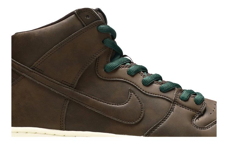Nike Dunk High SB 'Baroque Brown'