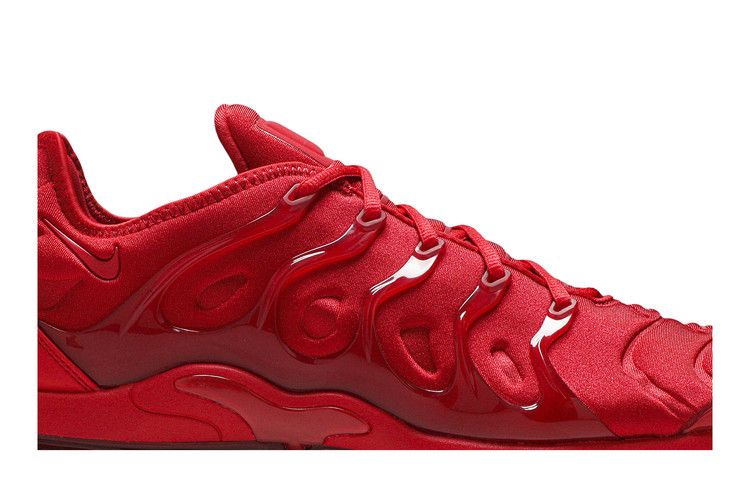 Nike Air VaporMax Plus 'Triple Red'