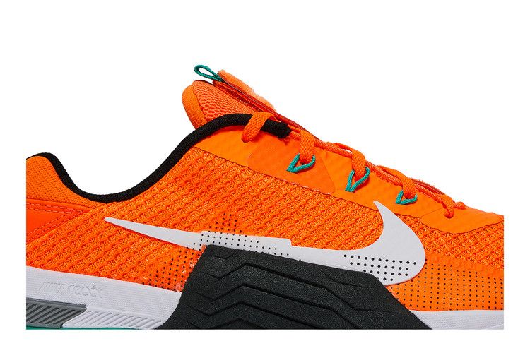 Nike Metcon 7 'Total Orange Clear Emerald'