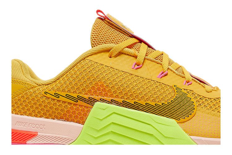 Nike Metcon 7 X 'Rawdacious'