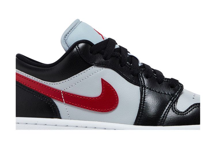 Wmns Air Jordan 1 Low 'Wolf Grey Gym Red'