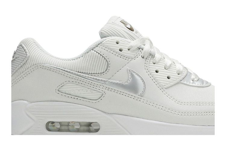 Nike Wmns Air Max 90 'Swoosh Chain'