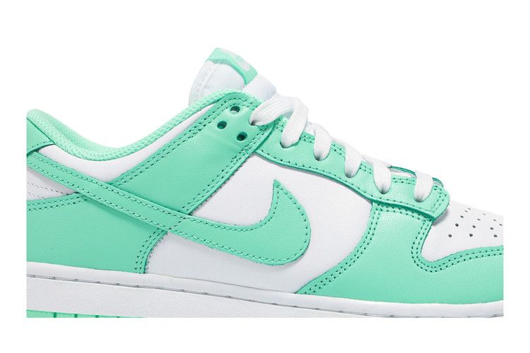 Nike Wmns Dunk Low 'Green Glow'