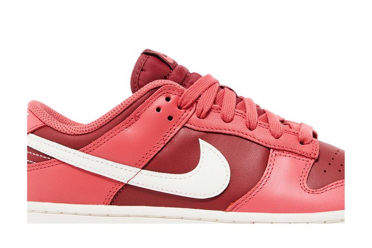 Nike Wmns Dunk Low 'Desert Berry'