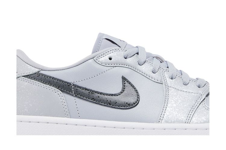 Air Jordan 1 Low Golf 'Wolf Grey Gum'