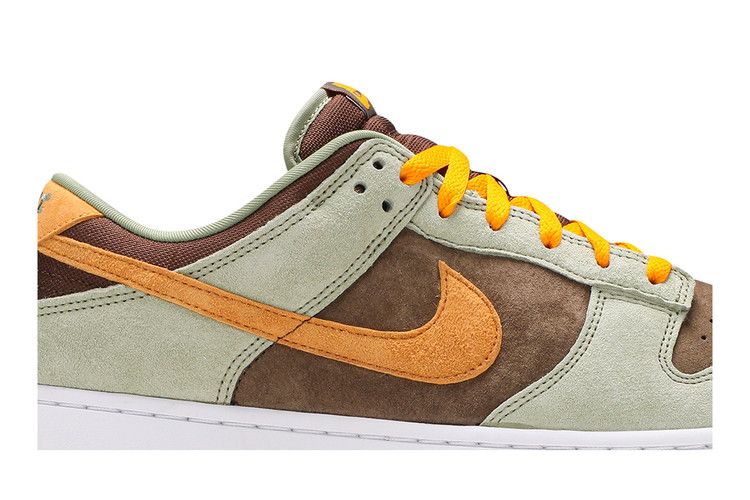 Nike Dunk Low 'Dusty Olive'
