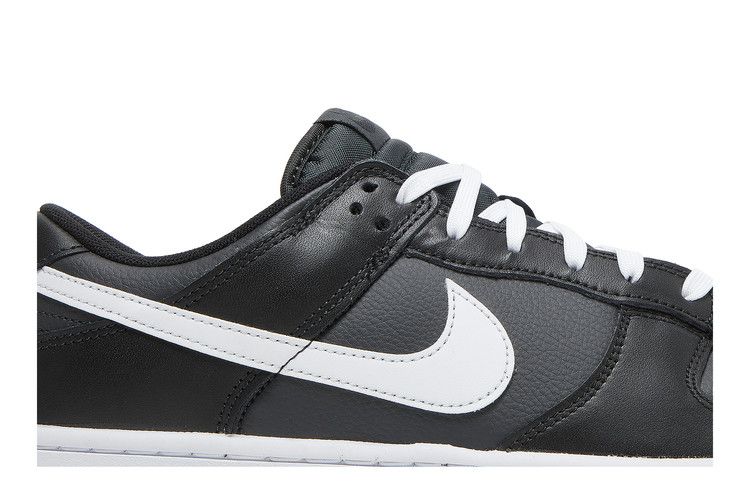 Nike Dunk Low 'Black Panda'