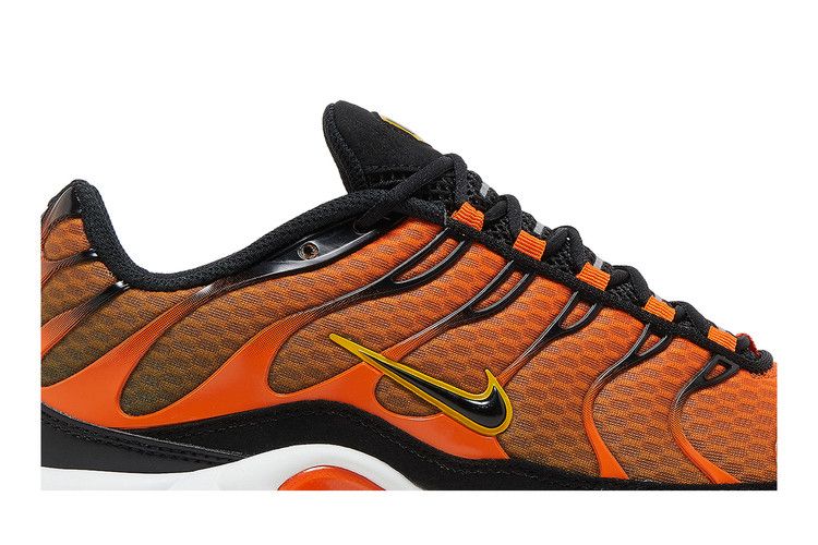 Nike Air Max Plus 'Safety Orange Black'